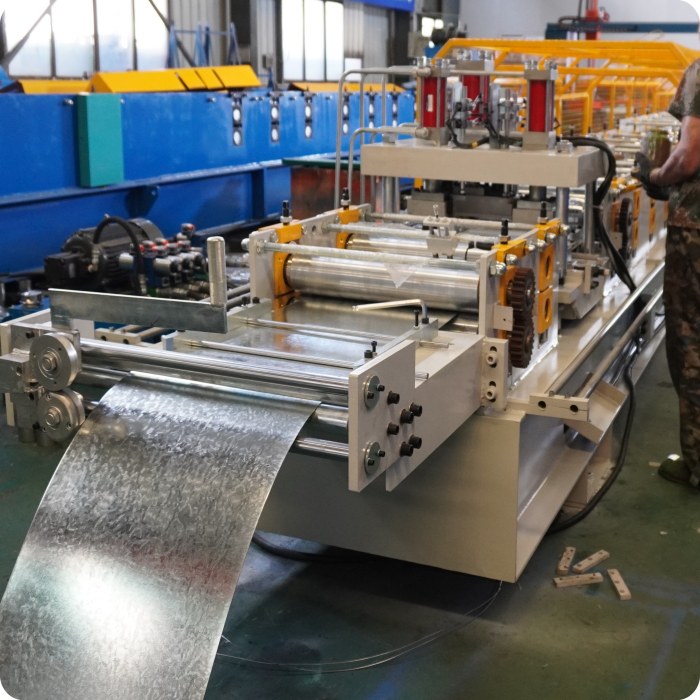 Steel Metal Rain Gutter Roll Forming Machine